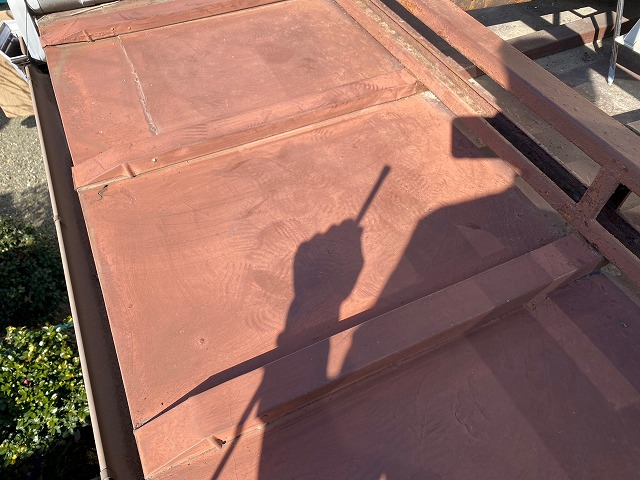南アルプス市　屋根塗装　ケレン